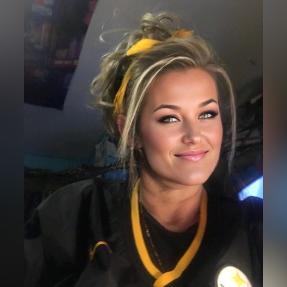 My name is Katrina and I feel very blessed to be a part of the posh community. - Picture 11 of 14